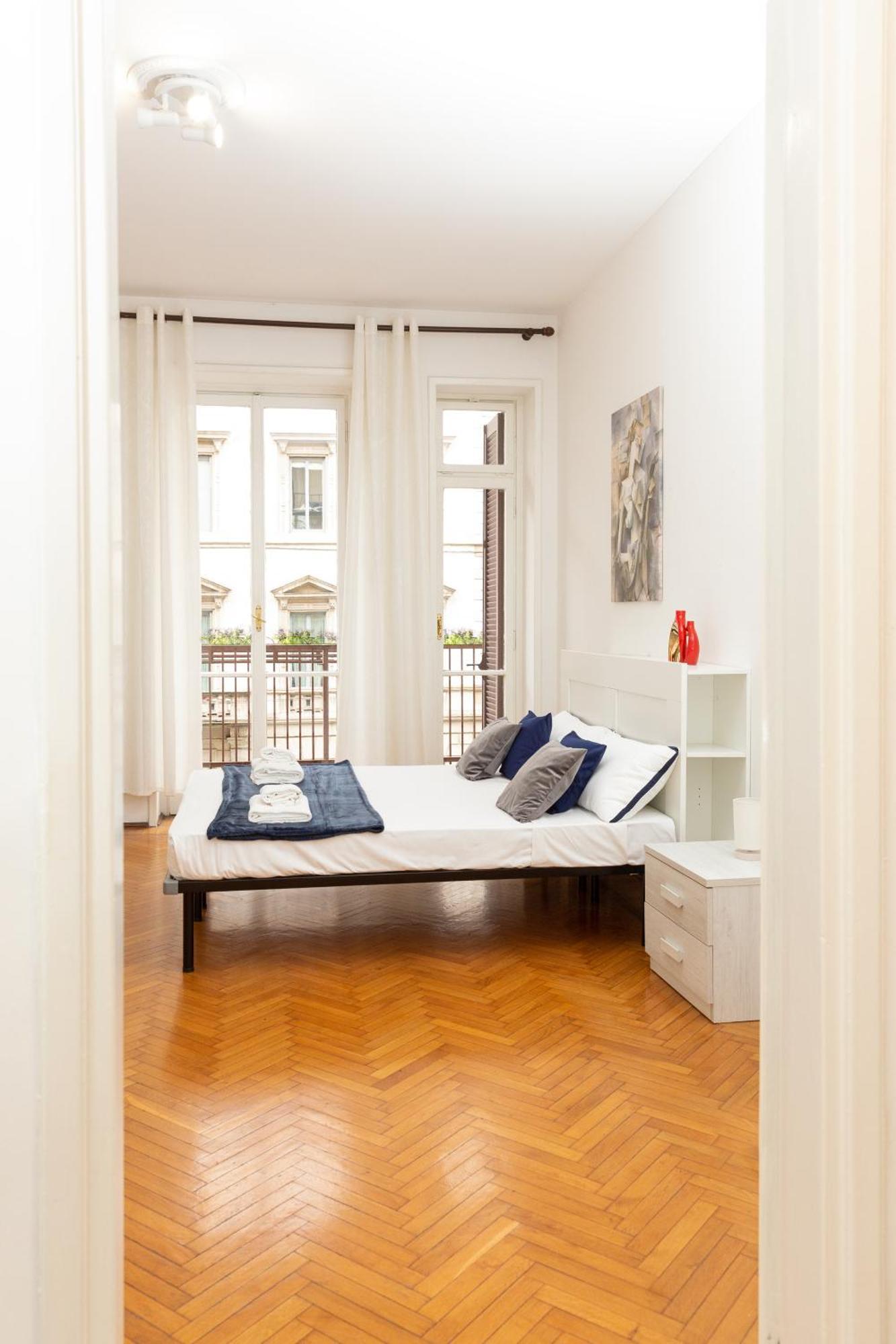 Picasso - Spacious Exclusive Apartment Milán Exterior foto